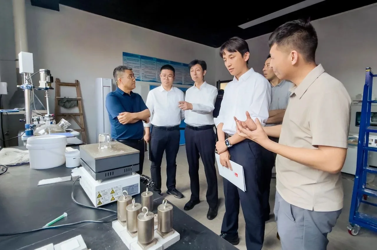 奥飞新材携手中建八局南方公司开展气凝胶技术专题交流 5 webp
