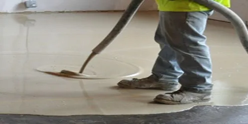 水泥自流平砂浆施工指南 | 垫层水泥自流平地坪完整施工作业书